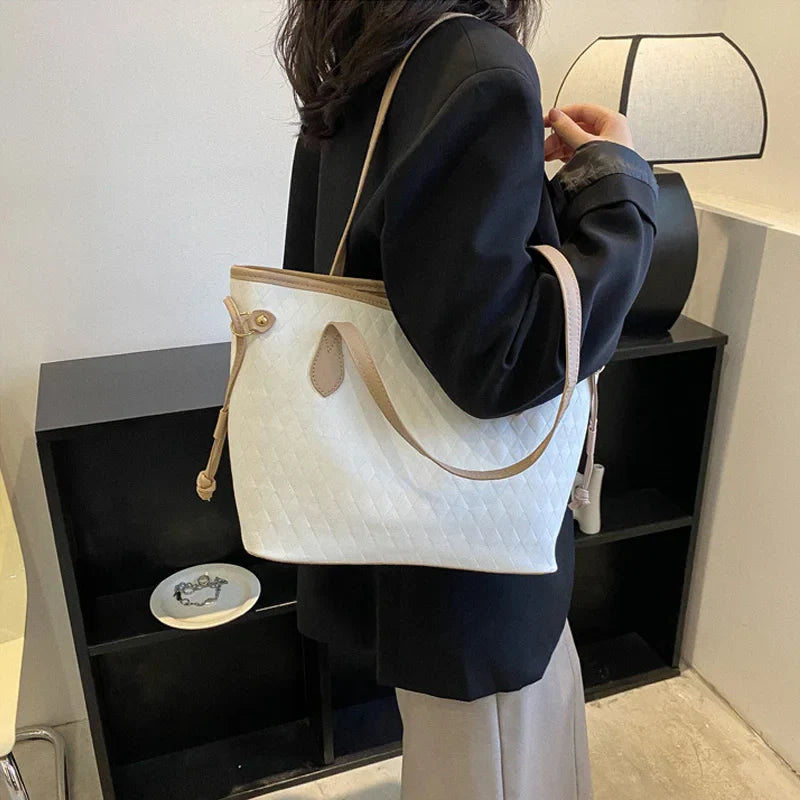 Bolsa Itália em couro