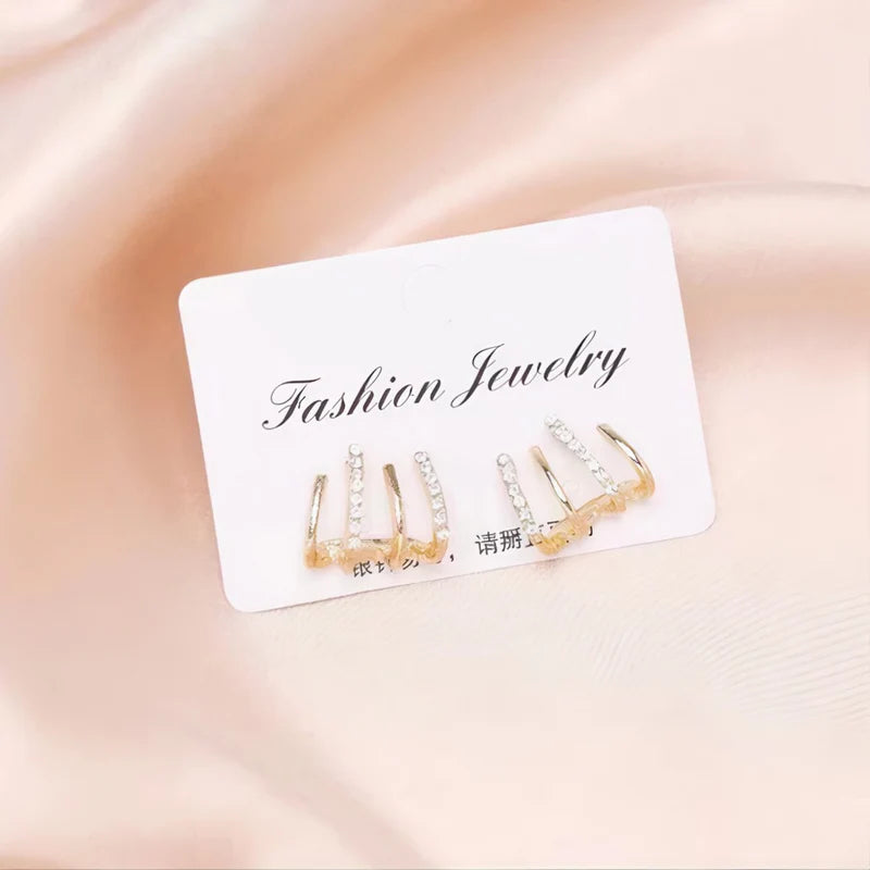 💎 GeoShine™ – Brincos Geométricos com Revestimento em Ouro/Prata e Zircônia